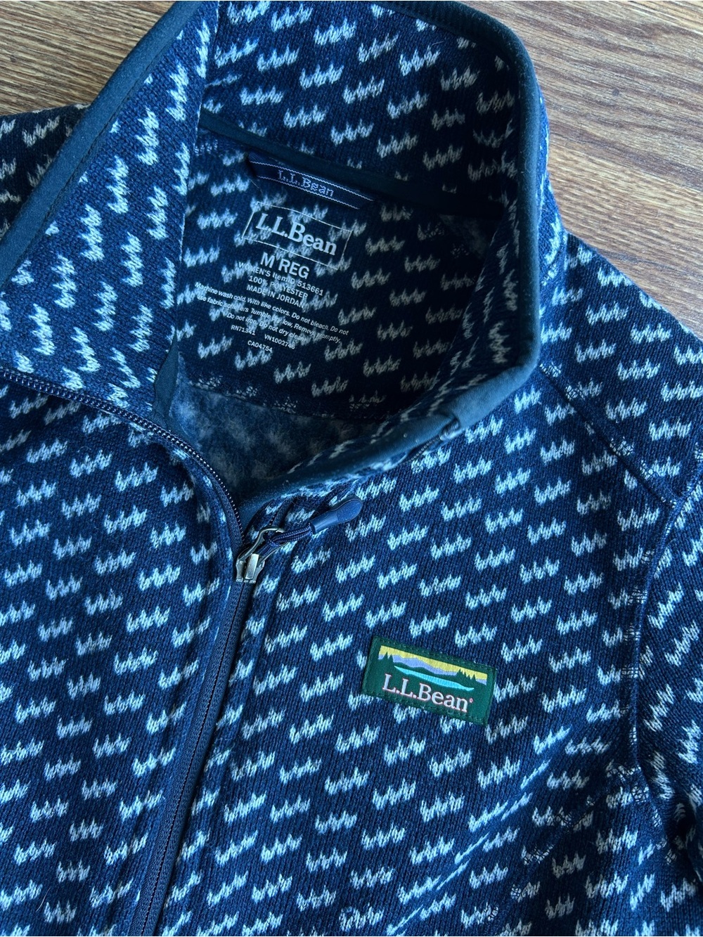 Women’s L.L. Bean Navy and Blue Birdseye Patterned Sweater Fleece Jacket Size M